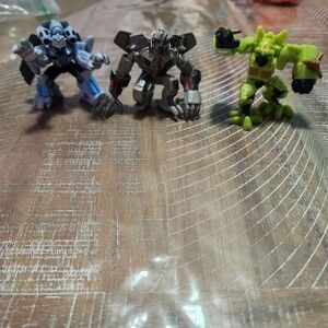 Hasbro Transformers Robot Heroe Starscream Thundercracker Ratchet Figure Lot 3pc